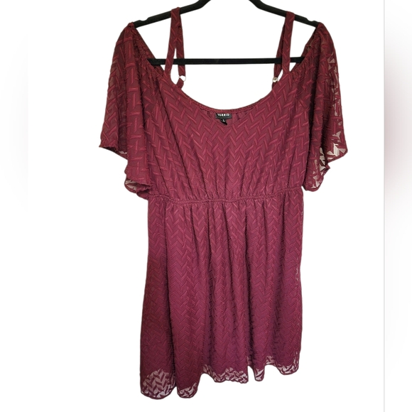Torrid sz 1 1X Textured off shoulder dress in Maroon - Picture 2 of 4